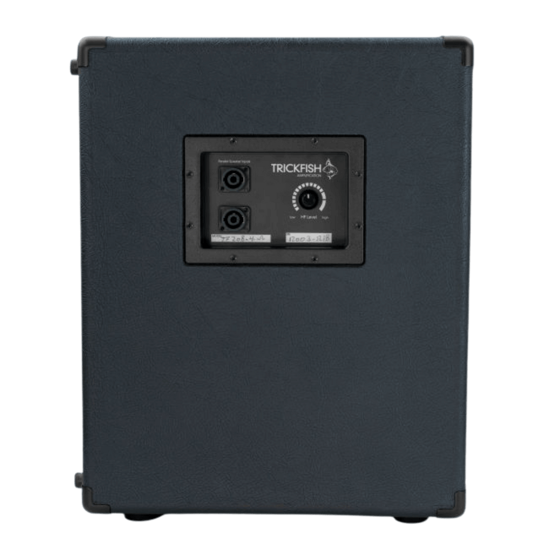 Trickfish TF208V - Gabinete de Bajo | No te dejes engañar por el diseño diminuto del TF208V. Está repleto de la misma fuerza que hace que el TF408 tenga una super potencia. Utilizando los mismos speakers de bajos de ferrita personalizados de Eminence, est