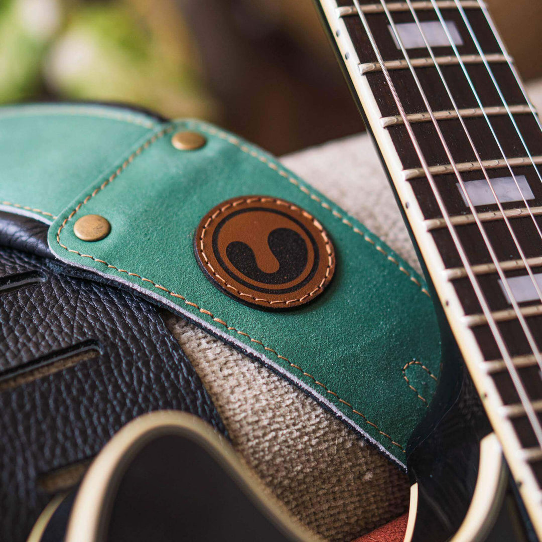 Ergostraps Neo 3" Seafoam Green | * Correa de instrumento musical. Foto referencial: Al ser un producto de cuero, el color puede variar ligeramente. | Gearhub