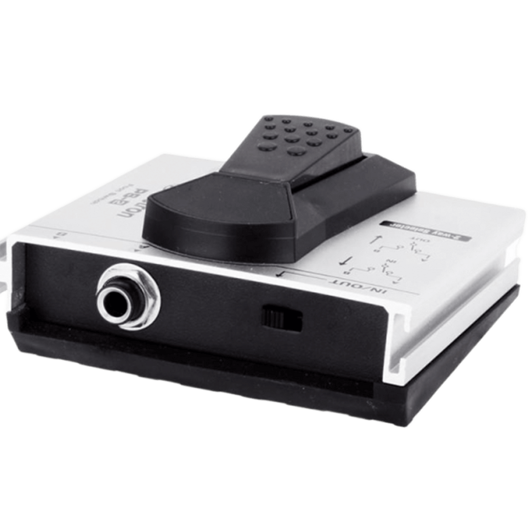 Alctron PS2U - Pedal Sustain / Momentary | Interruptor de pie sin enclavamiento (tipo momentáneo) diseñado para satisfacer cualquier necesidad de un interruptor de pie que active el efecto solo durante el tiempo que su pie esté en él. El PS-2U es un inter