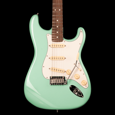 Fender Stratocaster Jeff Beck Surf Green 2019 - $2299990 - Gearhub - From blistering British Invasion beginnings through a long and acclaimed solo career of remarkable stylistic versatility, Jeff Beck has taken the Stratocaster to unbelievable sonic heights, with one of the most distinctive musical voices ever coaxed from the instrument. With classic style and special features, make his sound and style your own with the Jeff Beck Stratocaster, which ranks among Fender's most popular and longstanding artist