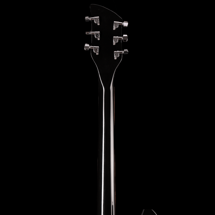 Rickenbacker 330 Jetglo 2006 - Guitarra Eléctrica | Careful acoustic research has resulted in the full, rich and warm sound of this popular model. Two single coil pickups on a full size body are accented by a traditionally shaped sound hole. The 24 fret R