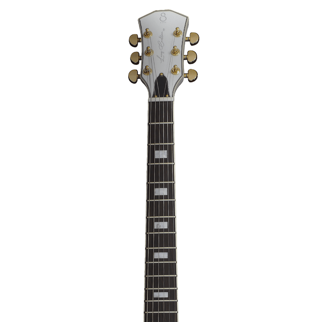 Sire H7 White - Guitarra Eléctrica | La Guitarra Sire H7 fue diseñada según las especificaciones y preferencias exactas de su homónimo. Esta excelente guitarra eléctrica semi-hollow está repleta de componentes de alta calidad. Su cuerpo de arce laminado r