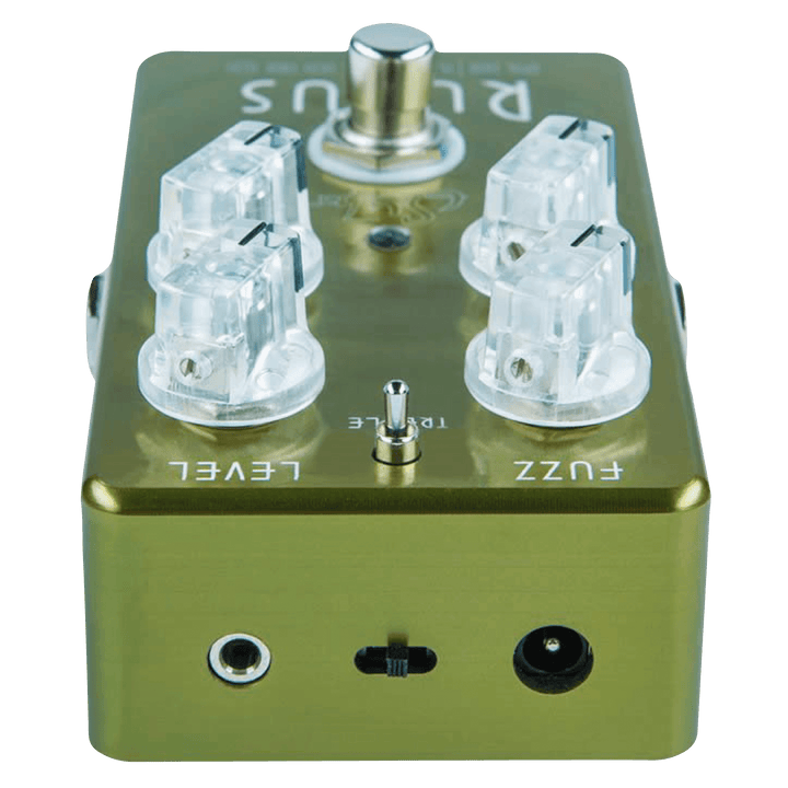 Suhr Rufus Fuzz Reloaded - Pedal de Guitarra | Rufus Reloaded es un pedal único que ofrece una amplia gama de tonos fuzz. Con la edición Re|Loaded, hemos agregado un efecto de octava arriba extremadamente dinámico y táctil. Enfocamos nuestro desarrollo en