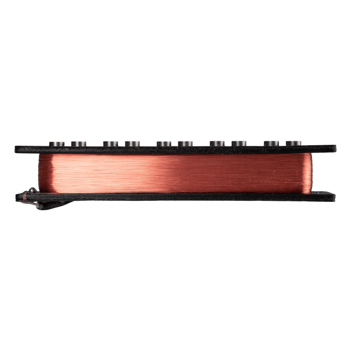 Lindy Fralin Jazz Bass 5 Cream Cover Overwind - Cápsula de Bajo | DescriptionLindy Fralin P-Bass Pickups are clean, clear, and articulate. They are designed to enhance everything you’ve come to love about your P-Bass: Fat and Punchy with a huge, clear bot