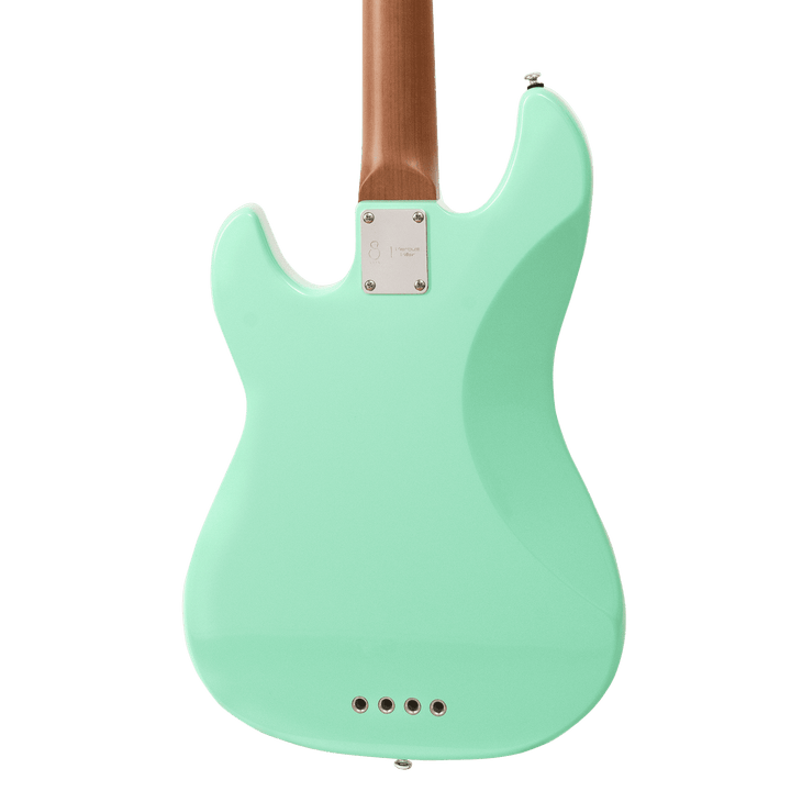 Sire P5 Mild Green - Bajo Eléctrico | Cuerpo • Modelo: P5• Madera: Alder• Terminación: Polyurethane Brazo • Madera: Roasted Hard Maple• Perfil: “C”• Terminación: Satin • Espaciado: 20mm• Escala: 34” • Nuez: Hueso Diapasón • Madera: Roasted Hard Maple / Ar