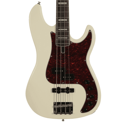 Sire P7 Alder Antique White (2nd Gen) - Si me hubiesen mostrado los bajos Sire guiándonos solamente por el precio, habría tenido muchas dudas sobre qué tan buenos serían. Afortunadamente, tuve la oportunidad de ver uno y tocarlo sin saber cuánto costaba.
